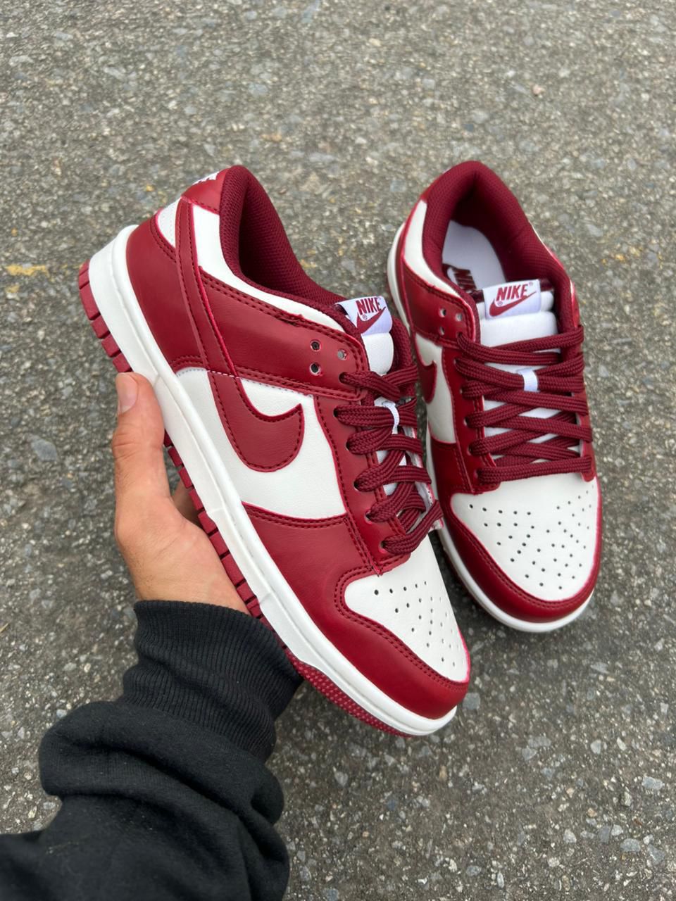 Tênis Dunk Low - Bordô